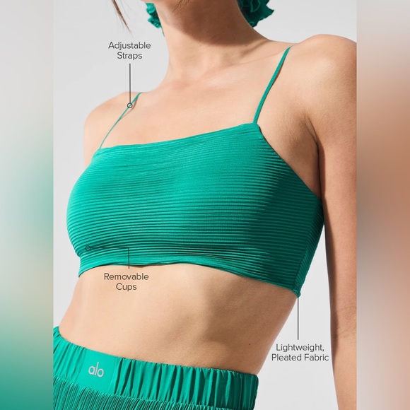 ALO Yoga Other - Alo yoga bra

Color spruce green. Size small